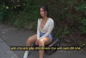 Bú lồn em đồng nghiệp xinh đẹp trong nhà tắm